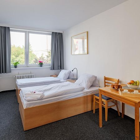 Hostel Cooliving Praga Zewnętrze zdjęcie