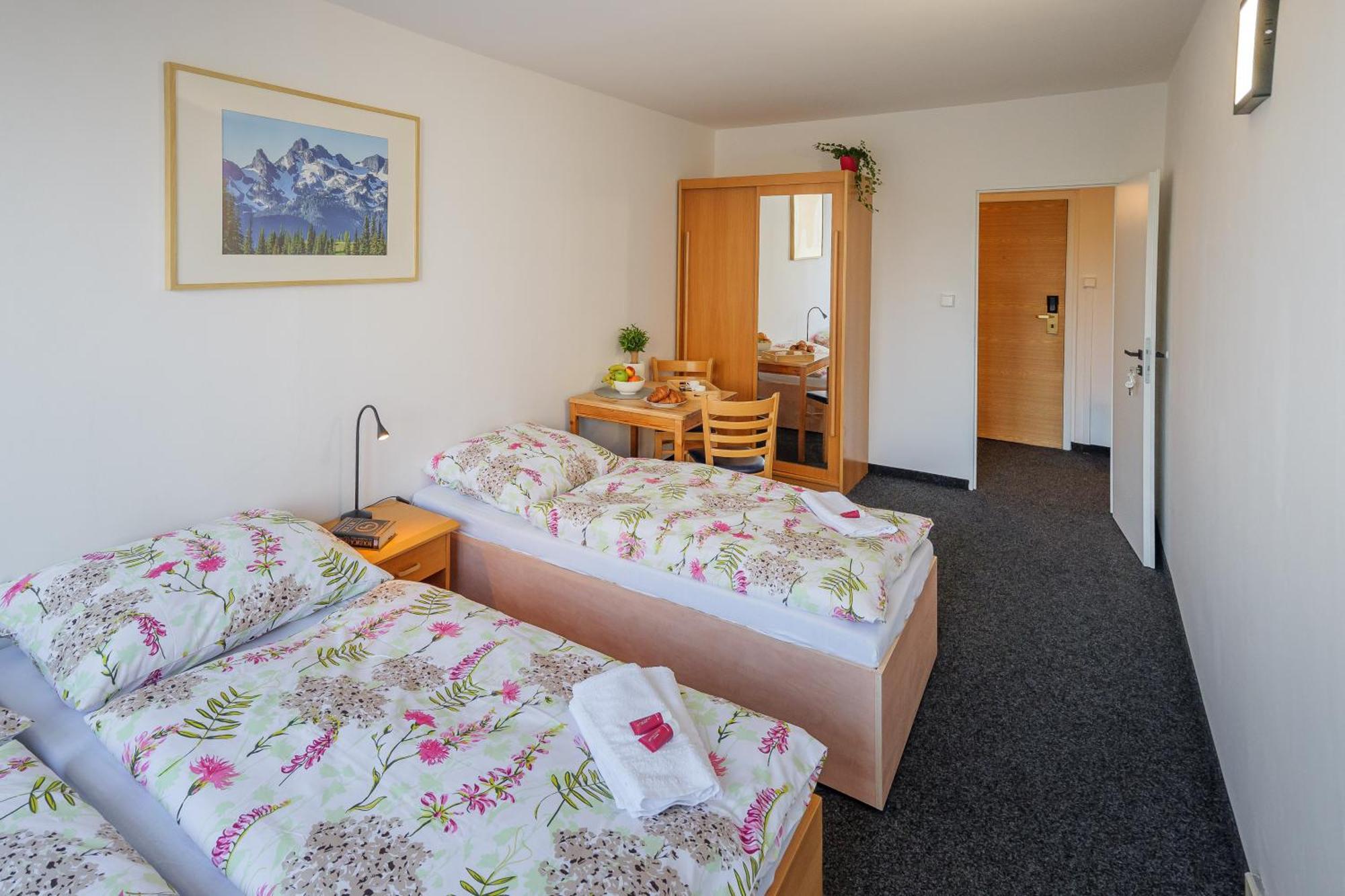 Hostel Cooliving Praga Zewnętrze zdjęcie